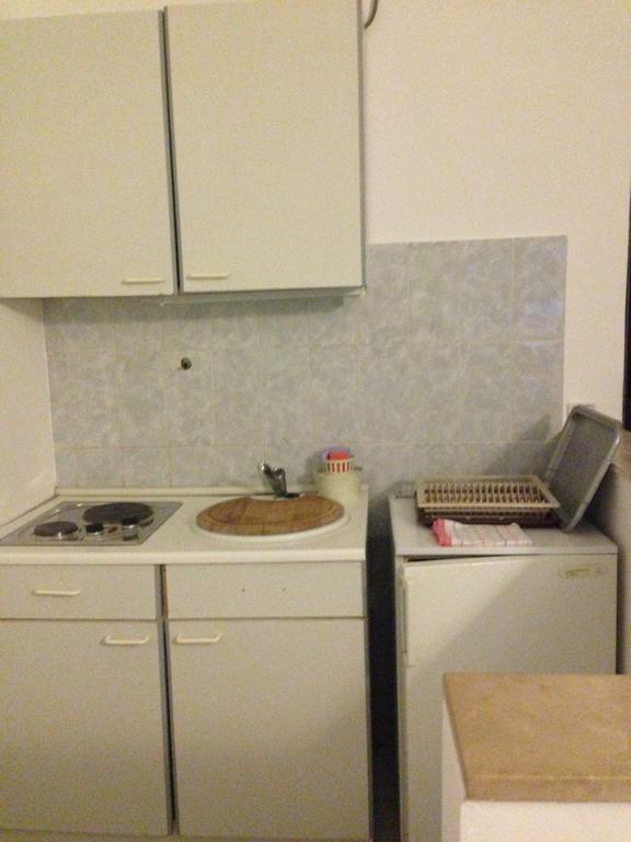 Guest House Alek Vrboska Δωμάτιο φωτογραφία