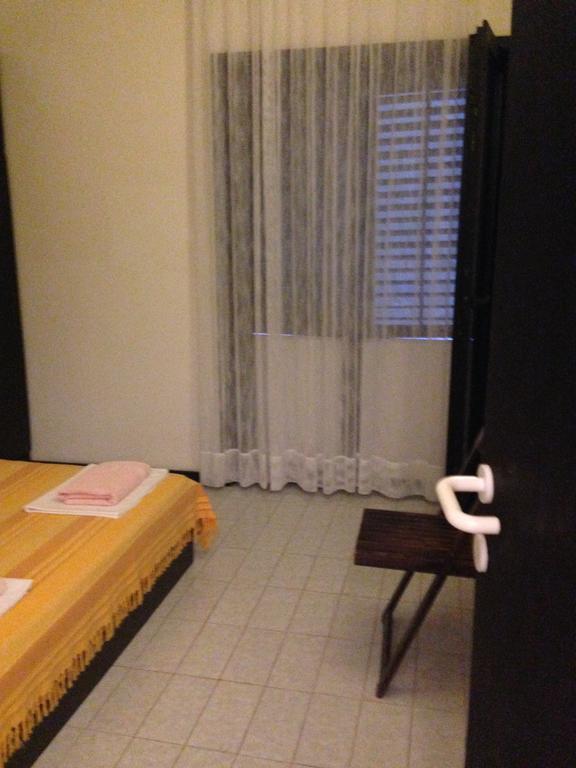 Guest House Alek Vrboska Δωμάτιο φωτογραφία