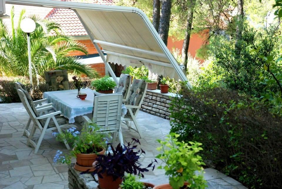 Guest House Alek Vrboska Δωμάτιο φωτογραφία